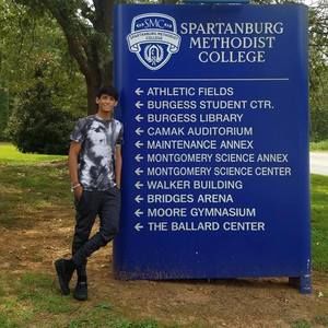 Meet your Posher, Luis